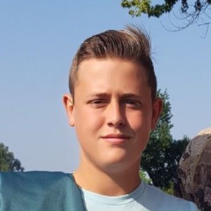 Meet your Posher, Cole